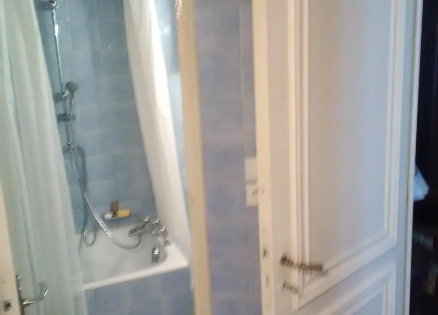 Habitación en casa particular Apartamento Europa París